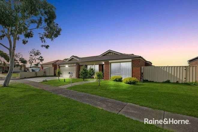 Picture of 73 Featherhead Way, HARKNESS VIC 3337