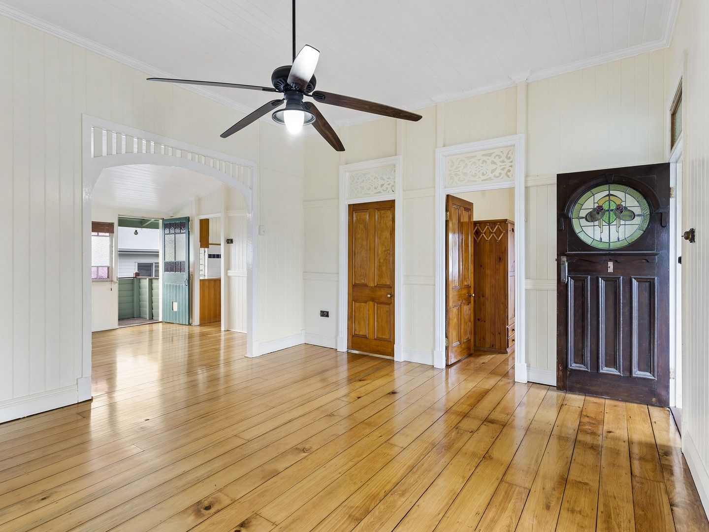 2 bedrooms House in 92 Bungama Street DEAGON QLD, 4017