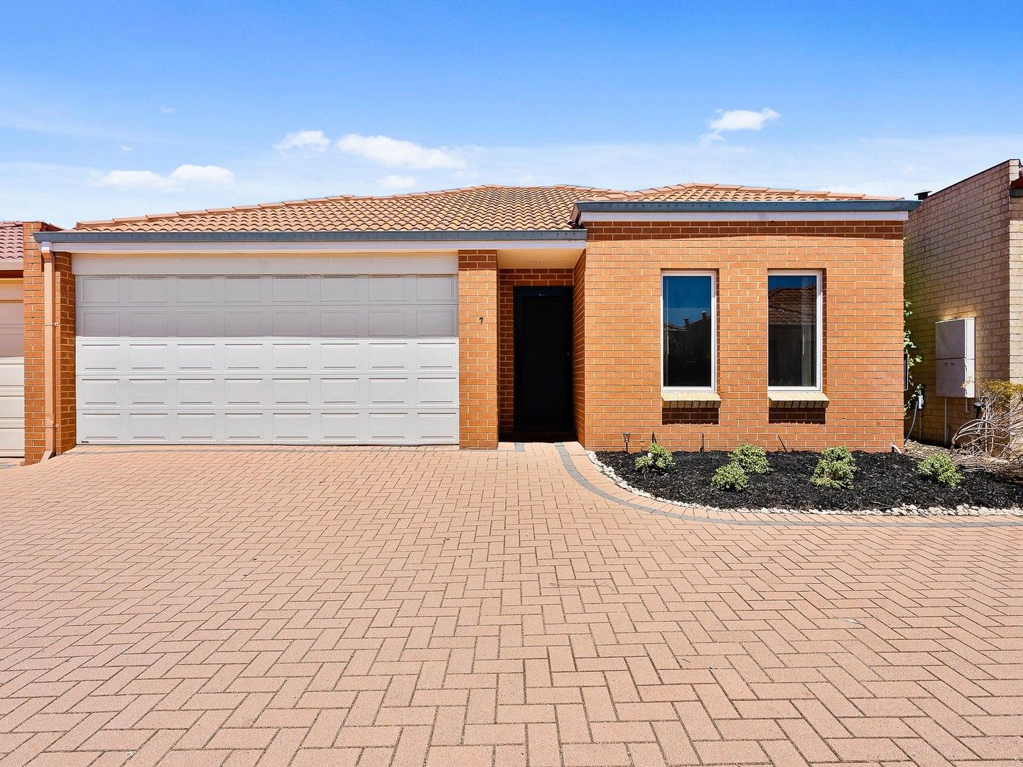 7/11 Priest Road, Landsdale WA 6065, Image 0