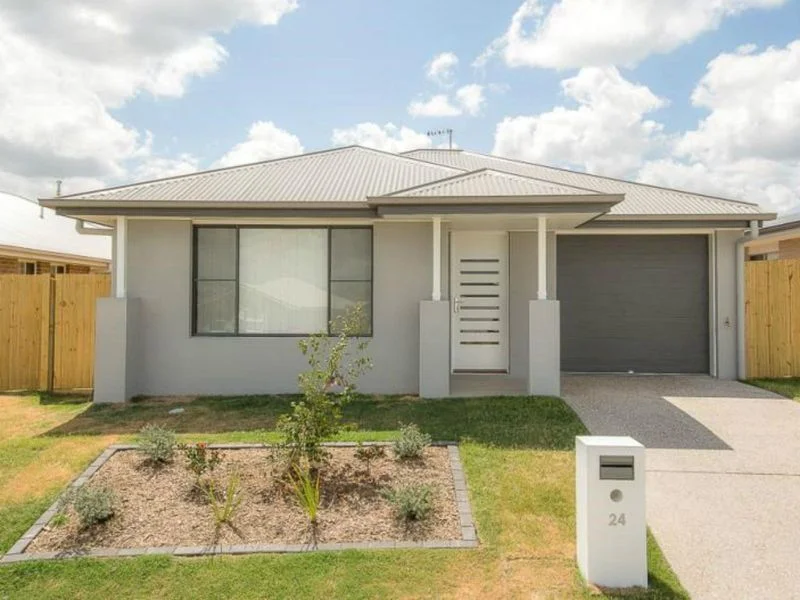 24 Saddleback Avenue, Redbank Plains QLD 4301