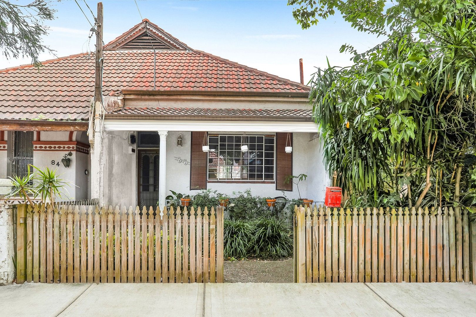 2 bedrooms Semi-Detached in 86 Silver Street ST PETERS NSW, 2044