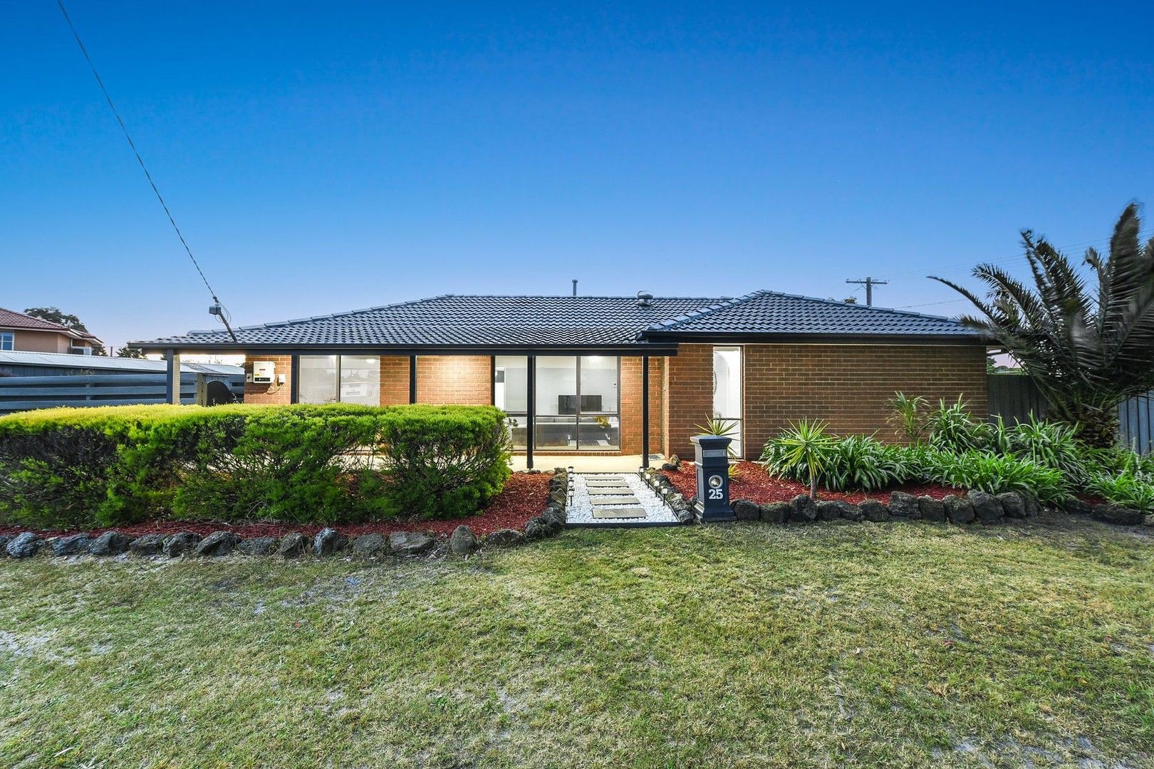 2 Nike Court, Carrum Downs VIC 3201, Image 2