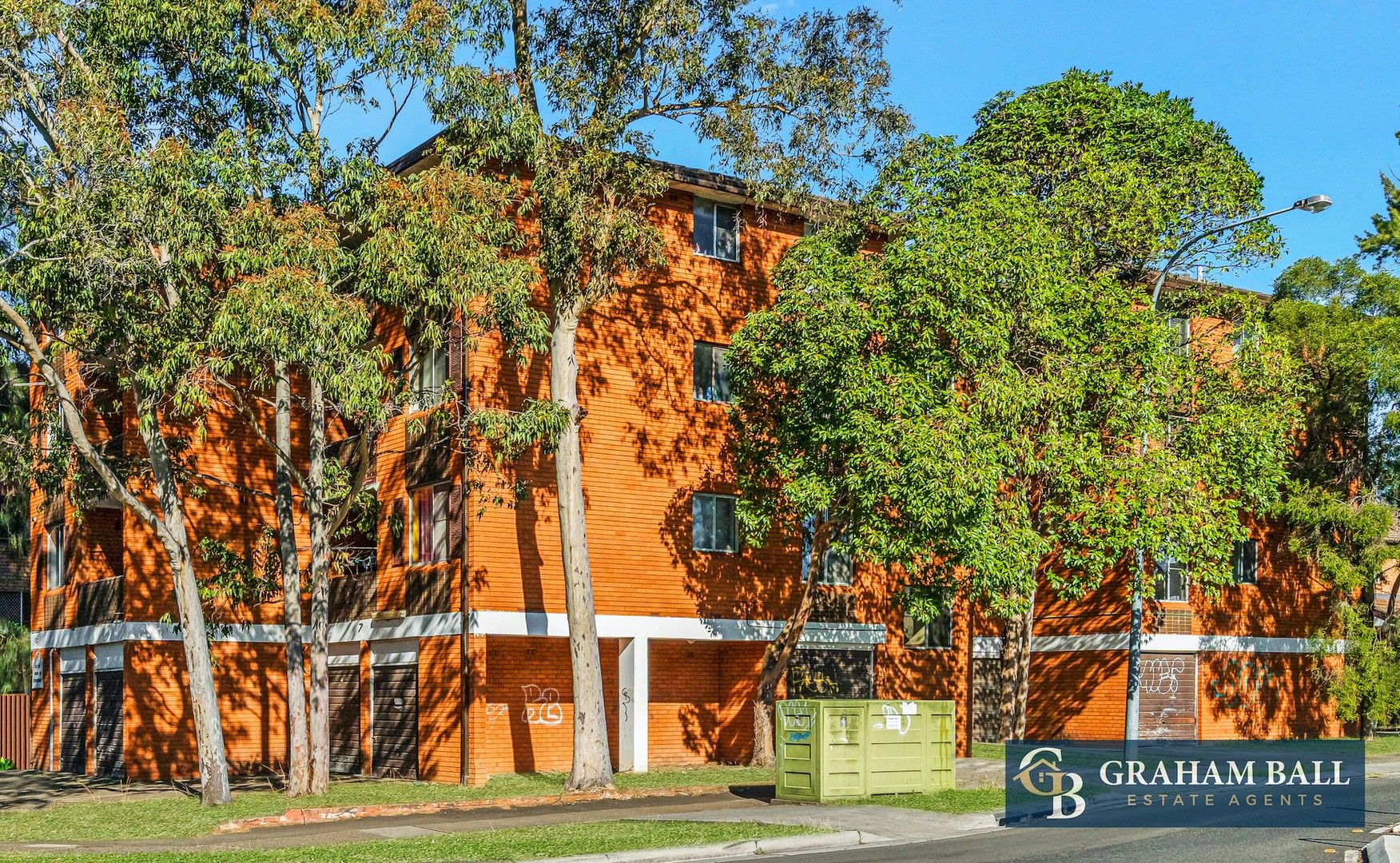 2 bedrooms Apartment / Unit / Flat in 10/53 Hamilton  Road FAIRFIELD NSW, 2165