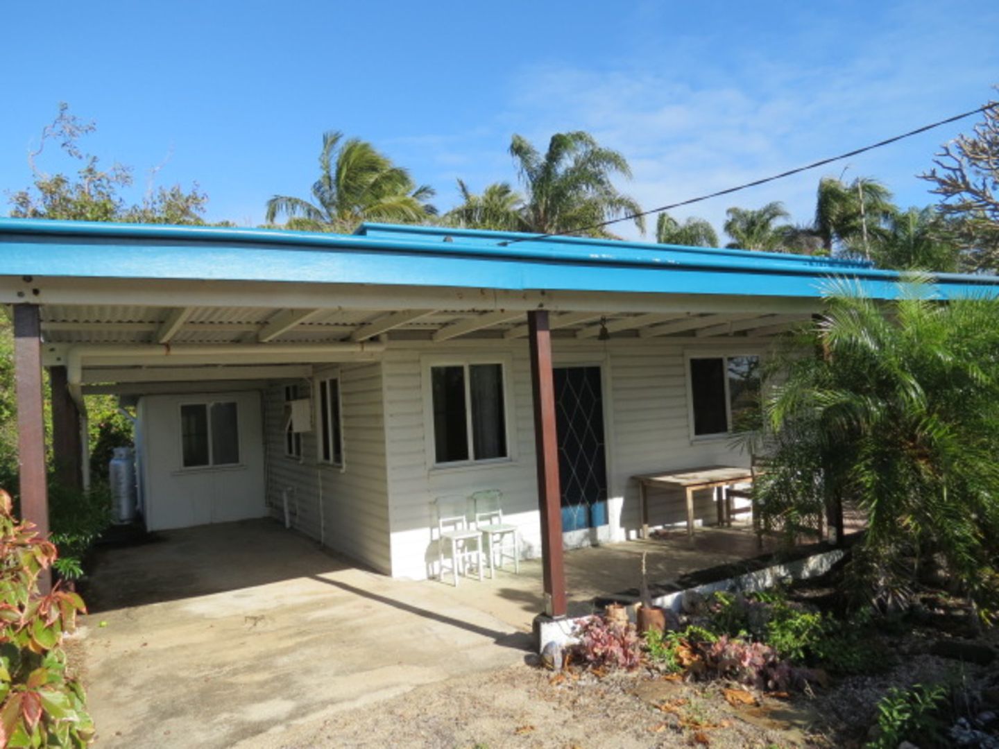 123 Queens Beach Esplanade, Bowen Property History & Address Research