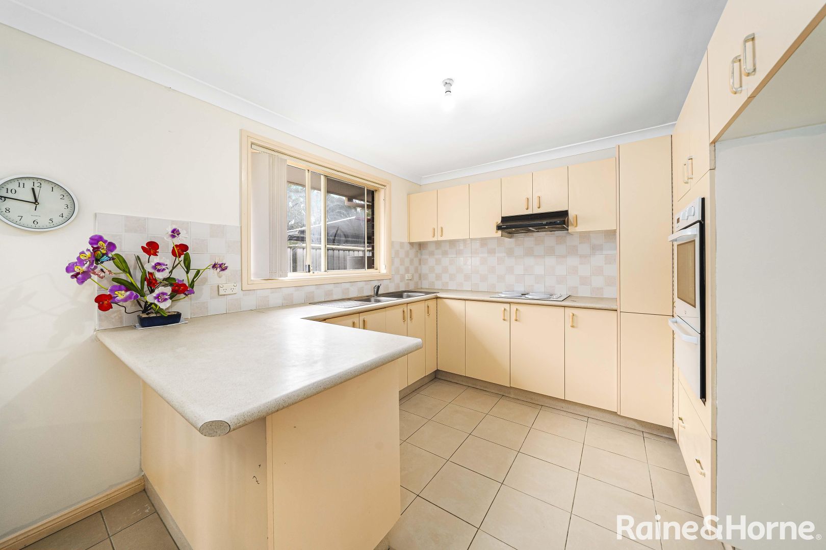 1/5-6 Leah Close, Smithfield NSW 2164, Image 2