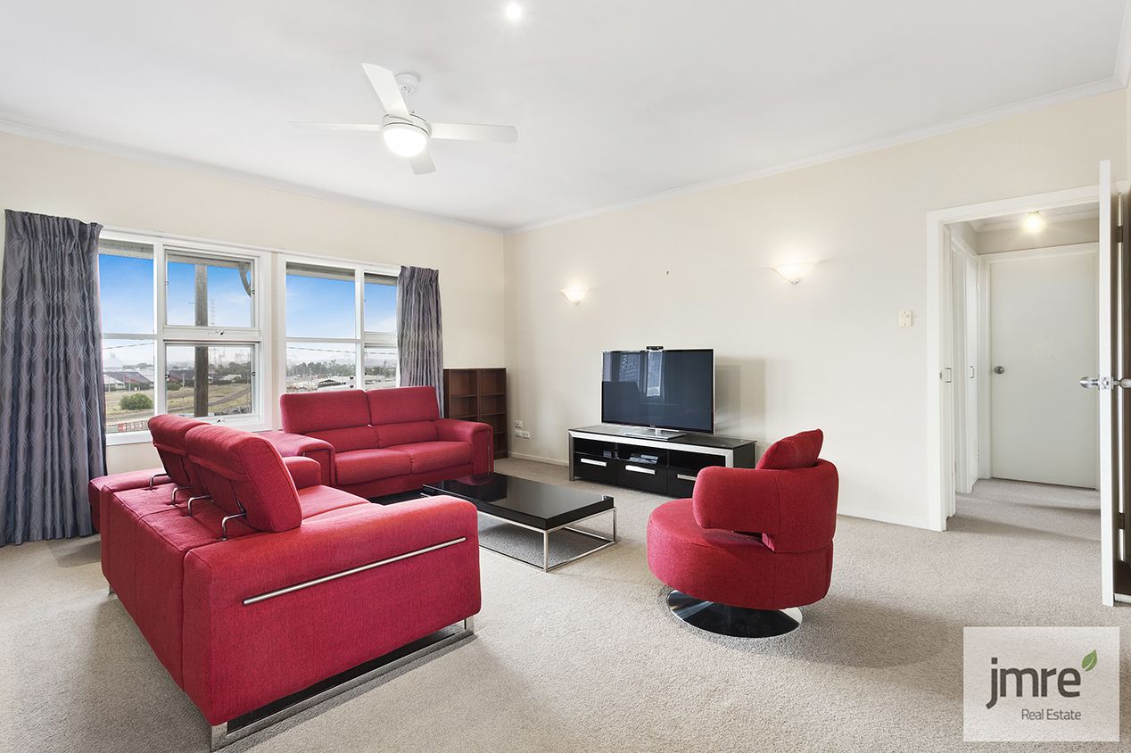 2/110 Railway Place, West Melbourne VIC 3003, Image 1