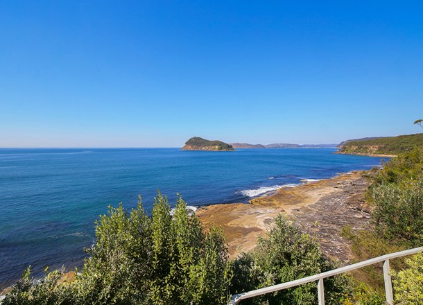 25 Green Point Road, Pearl Beach NSW 2256