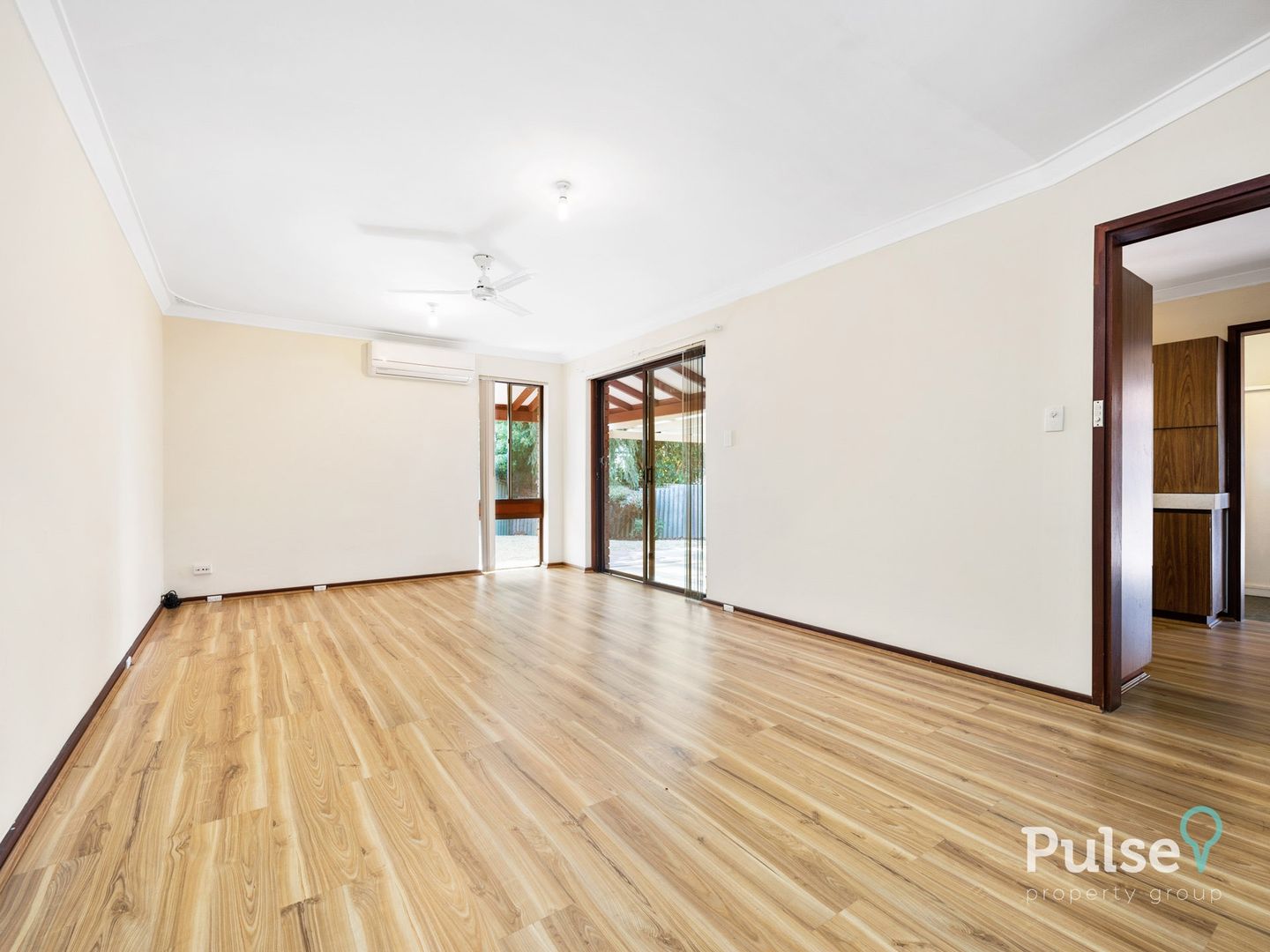 2/15 The Parapet, Willetton WA 6155, Image 2