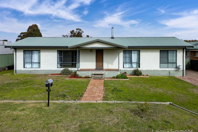 Picture of 72 East Street, URALLA NSW 2358