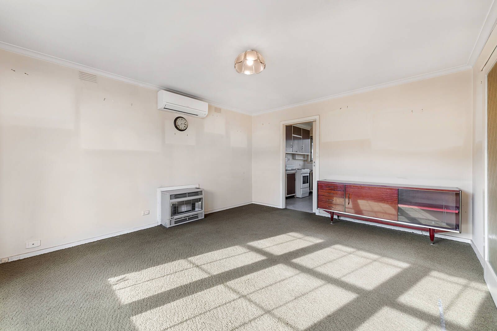 3/12 Macpherson Street, Dandenong VIC 3175, Image 2