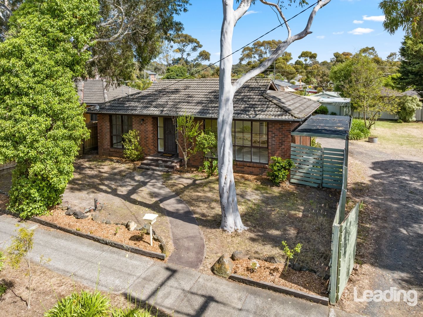 4-6 Higgins Avenue, Sunbury VIC 3429, Image 2