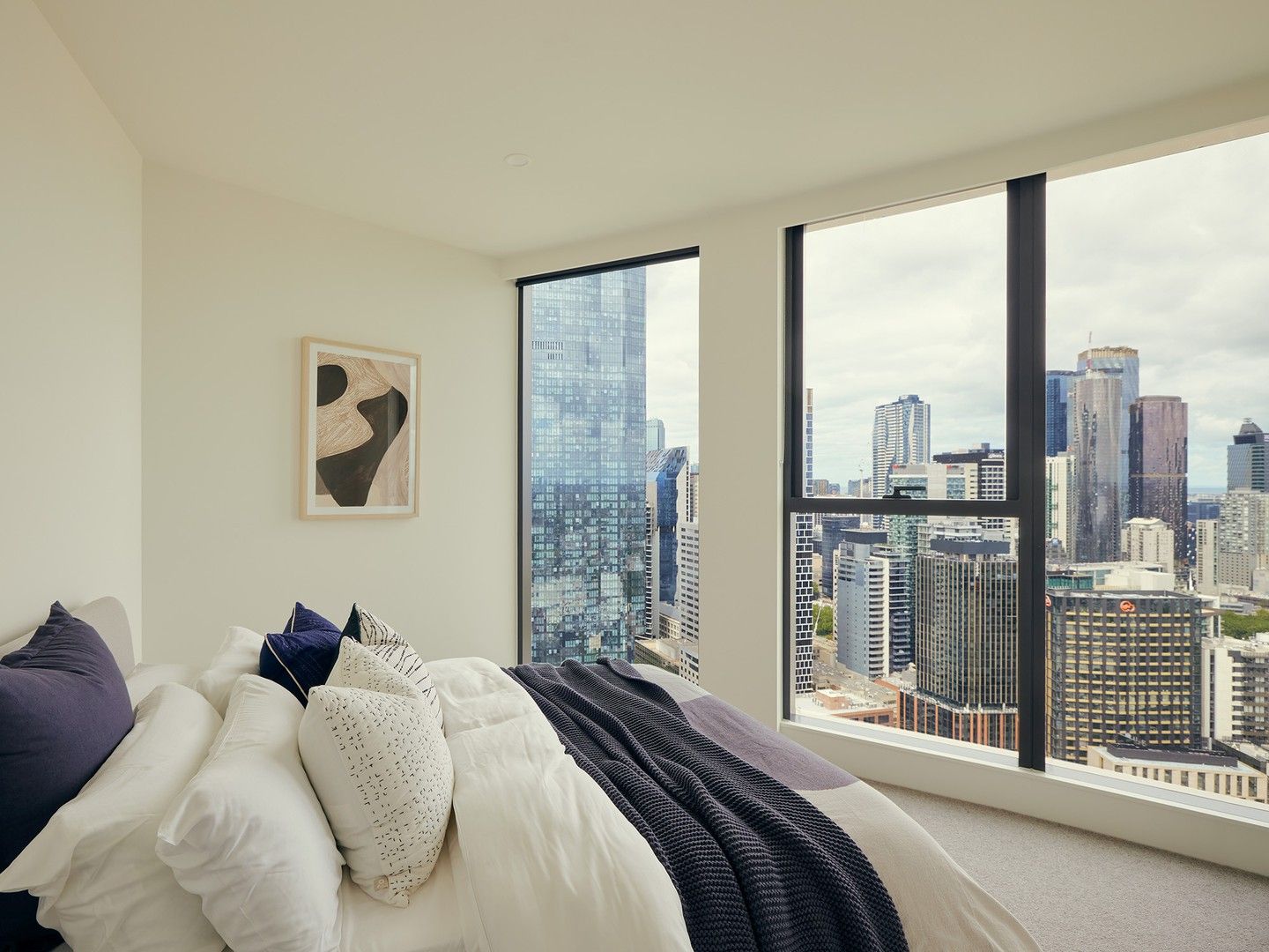 3 bedrooms Apartment / Unit / Flat in 3409/101 Therry St MELBOURNE VIC, 3000