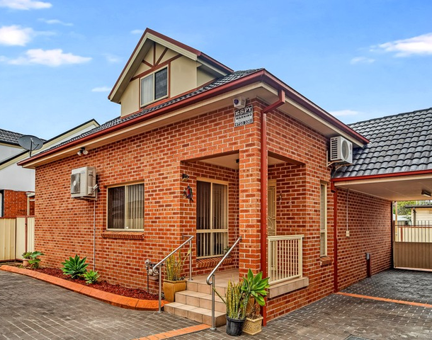 4/15 Orchard Road, Bass Hill NSW 2197