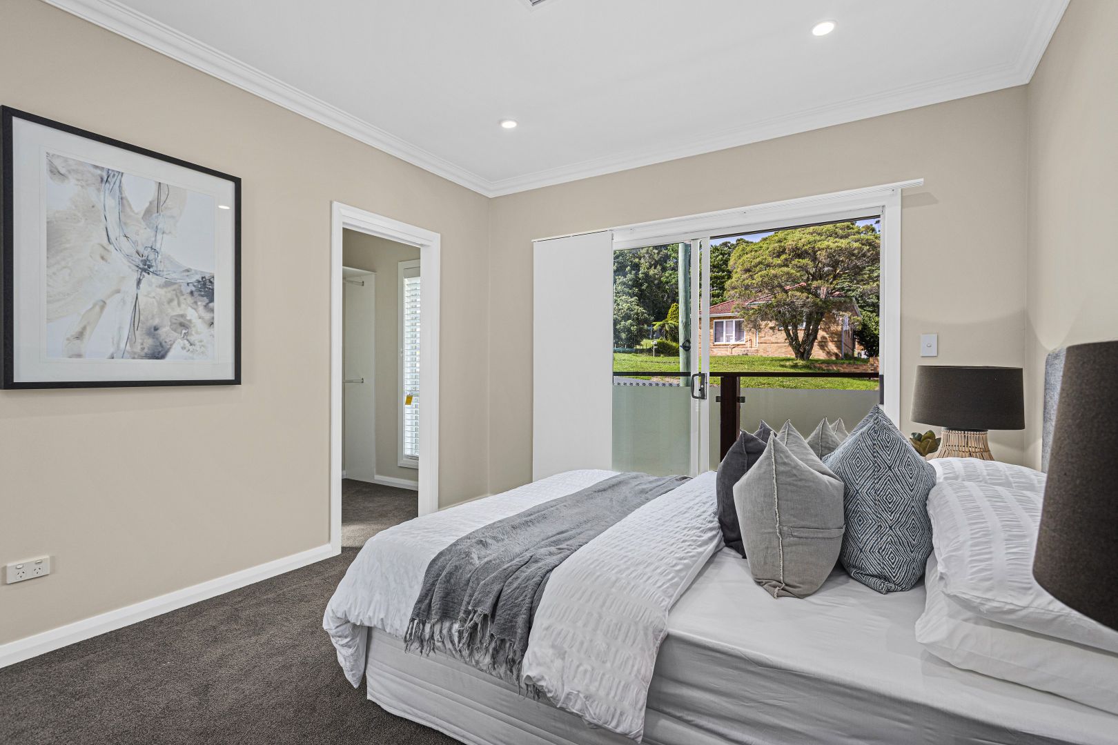 33A Foster Street, Helensburgh NSW 2508, Image 2