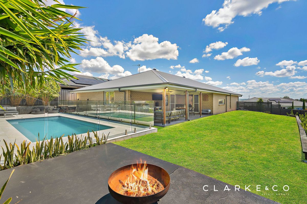 26 Medlar Circuit, Gillieston Heights NSW 2321, Image 1