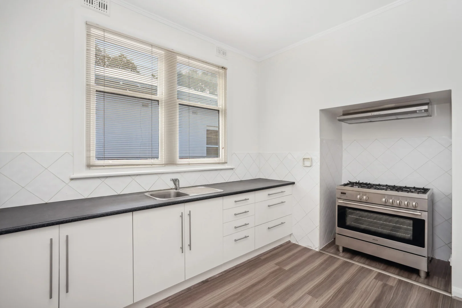 Additional image 2 of 216 Robin Rd, Semaphore SA 5019