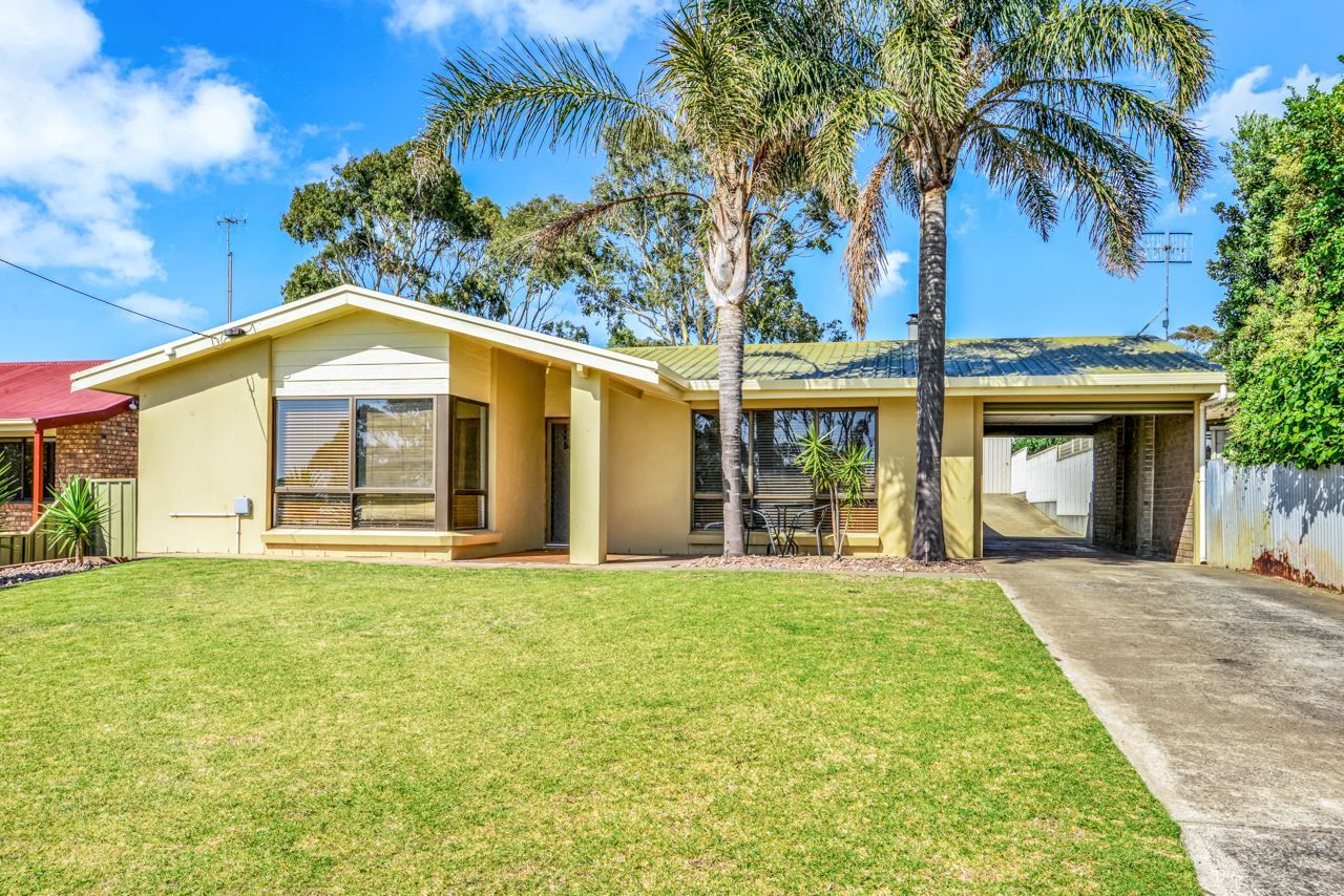 13 Manly Grove, Hayborough SA 5211, Image 2