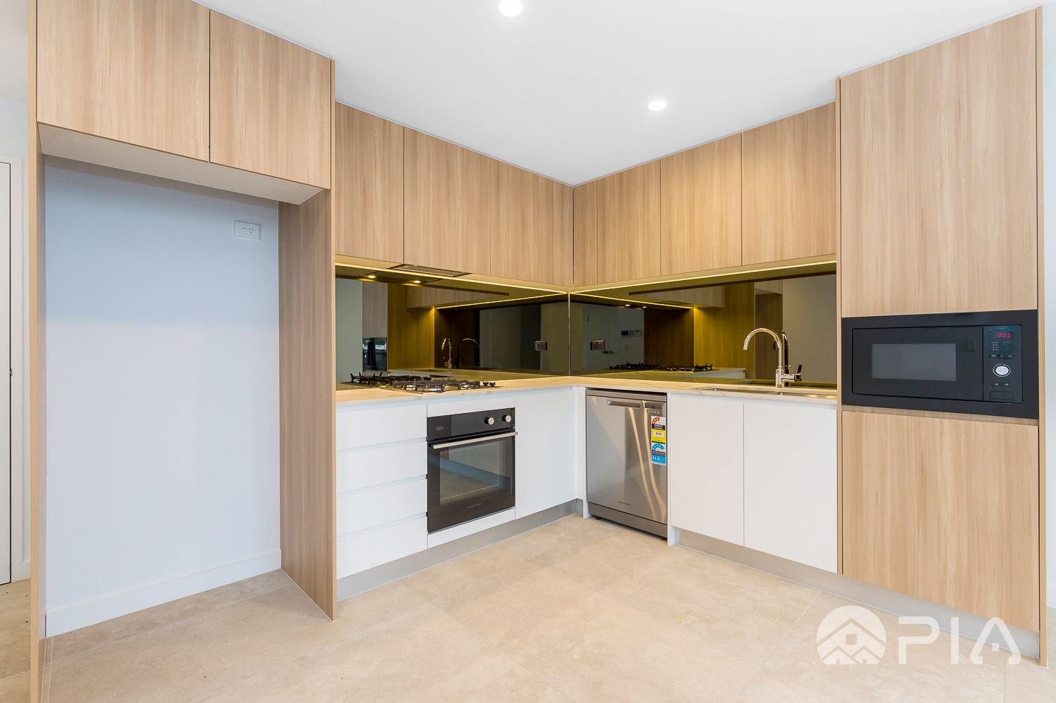 1 bedrooms Apartment / Unit / Flat in 303/37A Manchester Drive SCHOFIELDS NSW, 2762