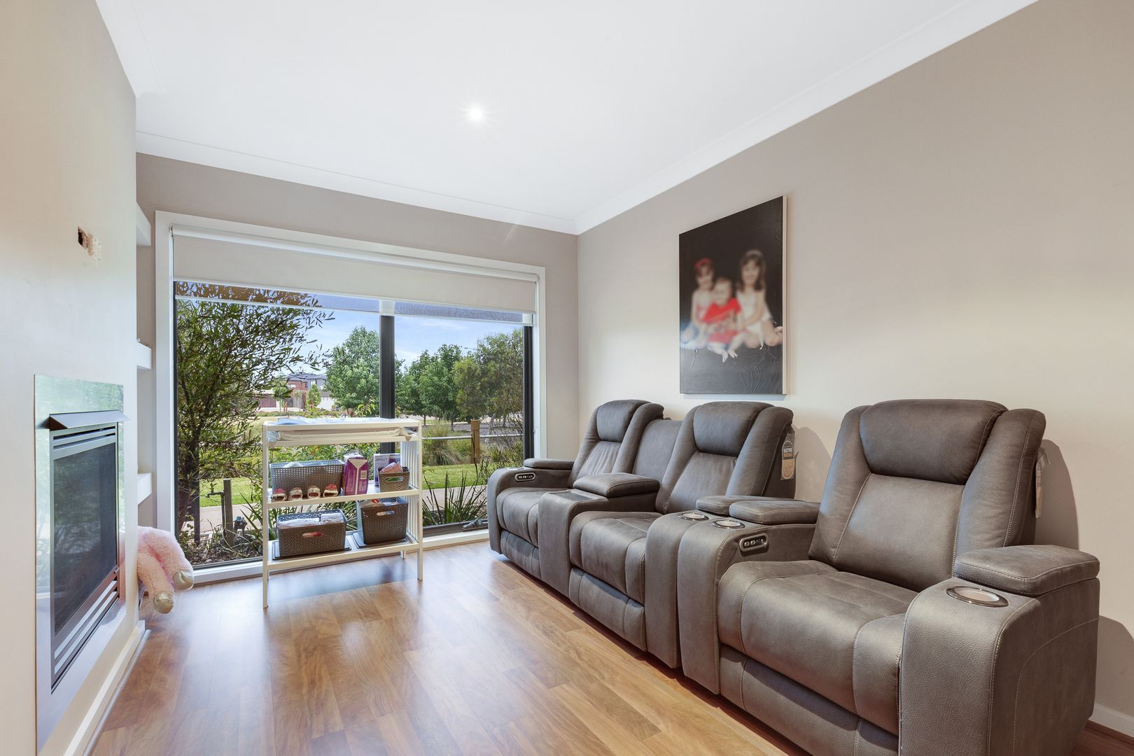 9 Bohr Walk, Fraser Rise VIC 3336, Image 1