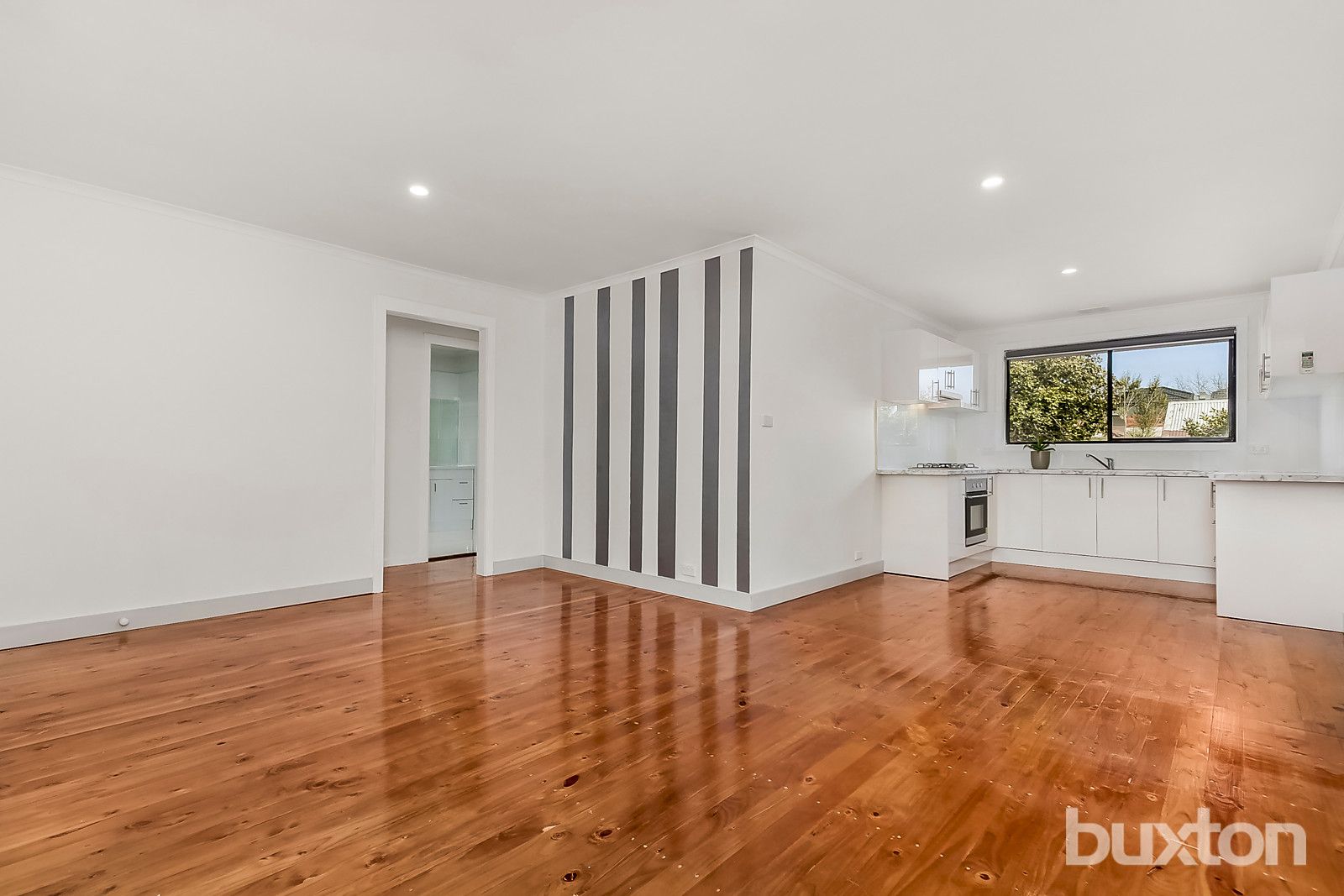 2/15 Burton Avenue, Clayton VIC 3168, Image 2