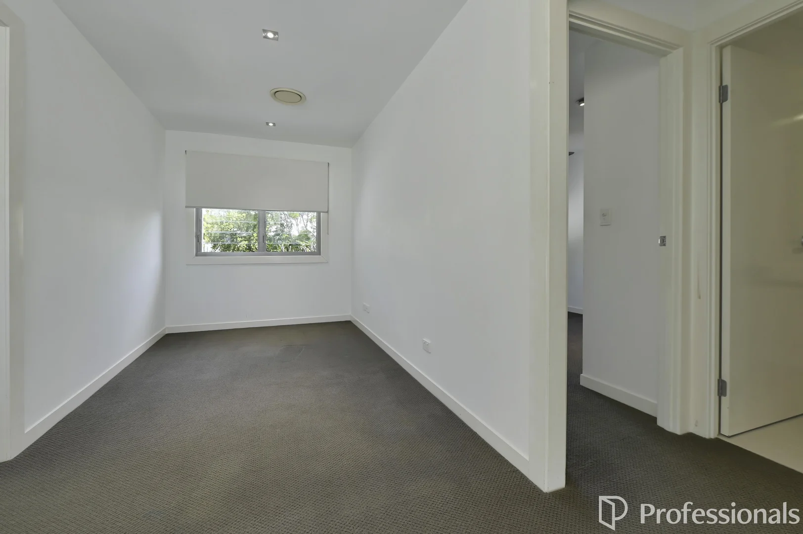 16/6-24 Belangason Way, Shoal Point QLD 4750 | Domain
