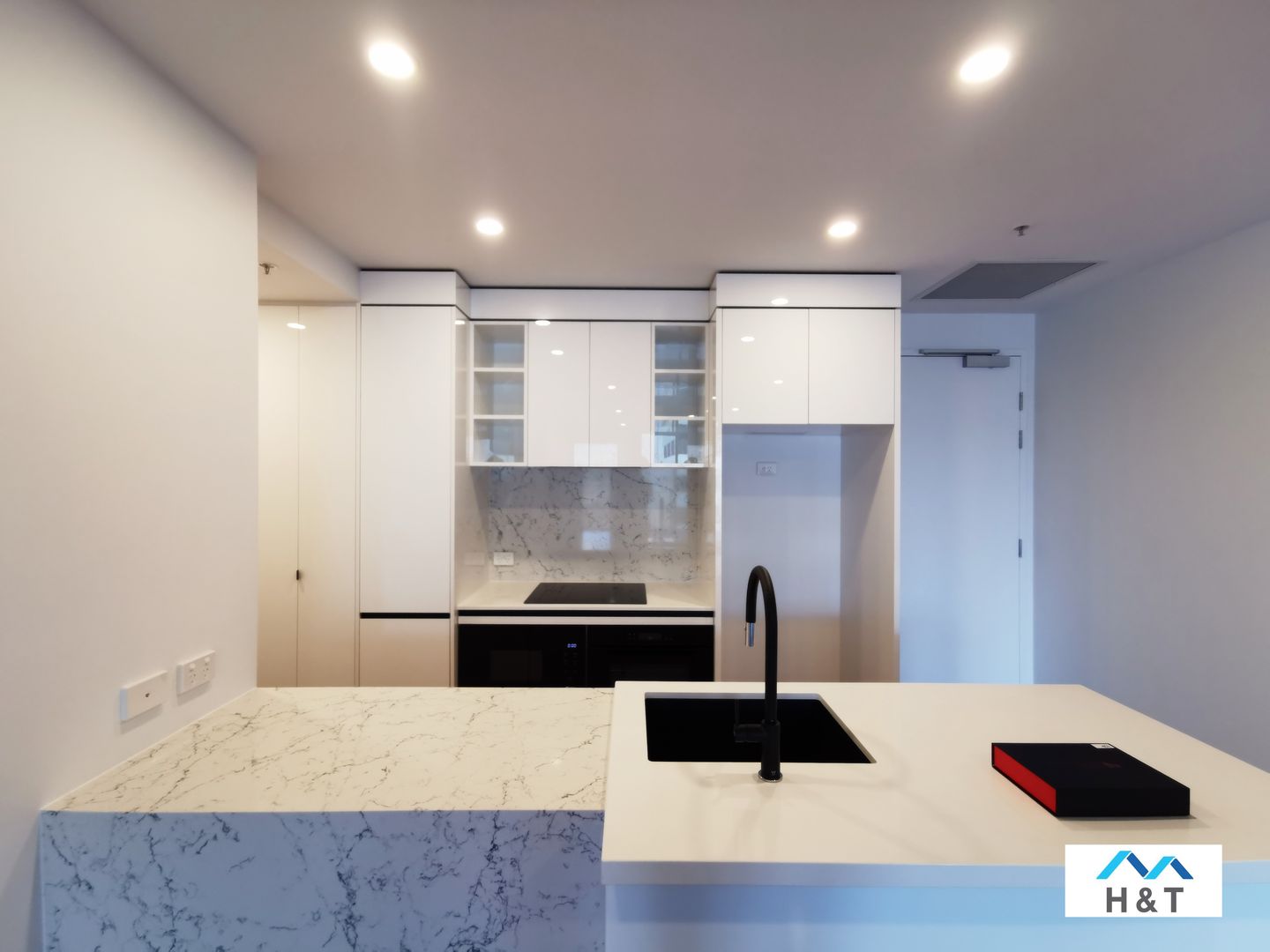 2 bedrooms Apartment / Unit / Flat in 104/20 Allara Street CITY ACT, 2601