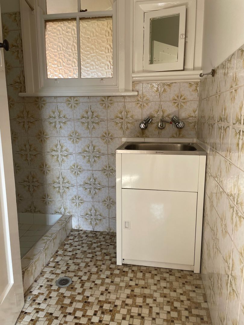 5/3 Maple Street, Leeton NSW 2705 Apartment For Rent 210 Domain