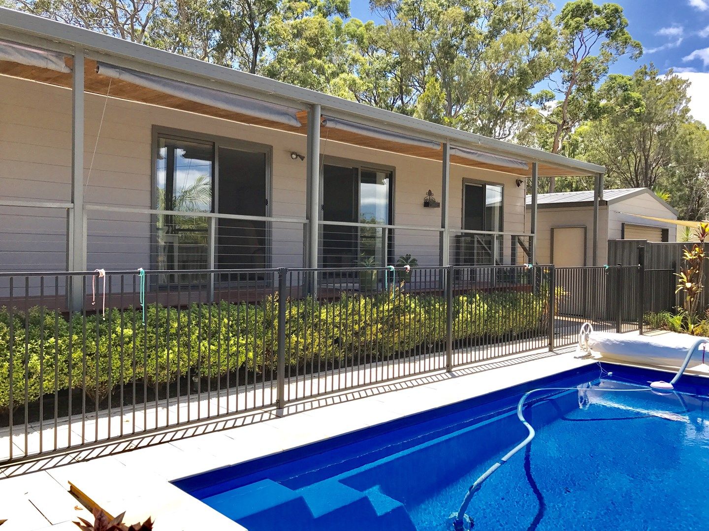 15 Sentosa Terrace, MacLeay Island QLD 4184, Image 0