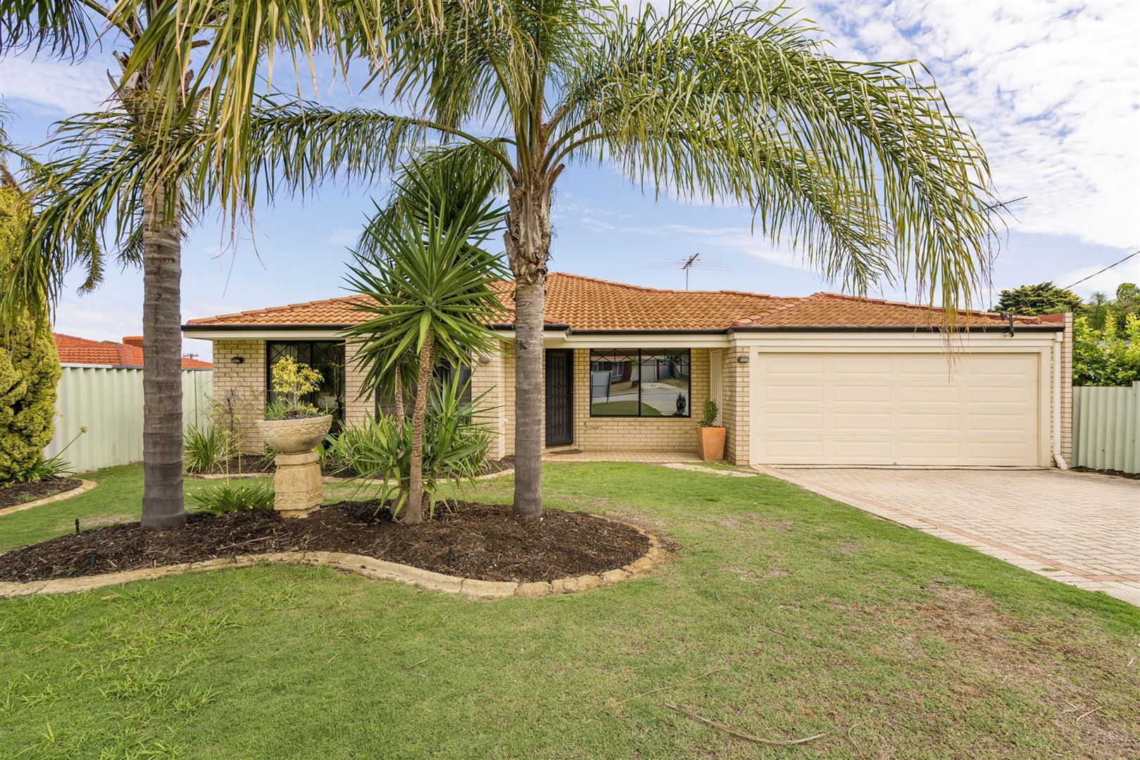 50 Quickly Cres, Hamilton Hill WA 6163, Image 0