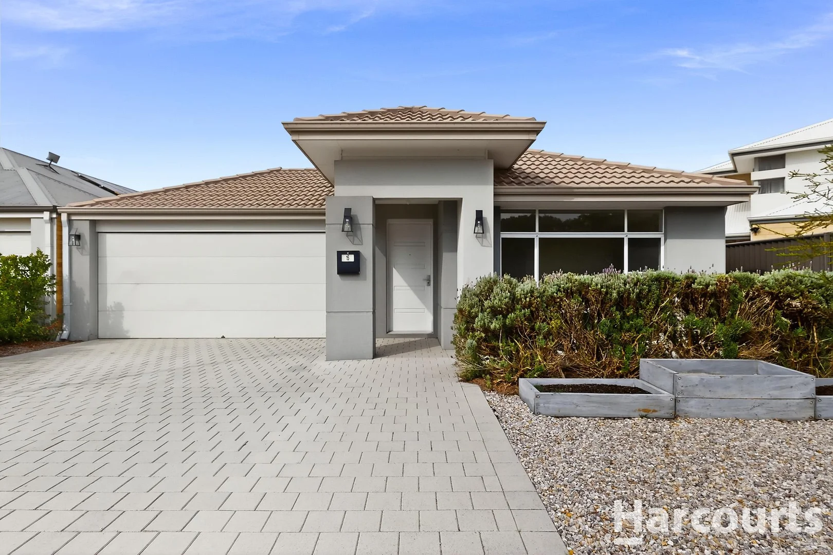 15 Nicobar Way, Jindalee WA 6036