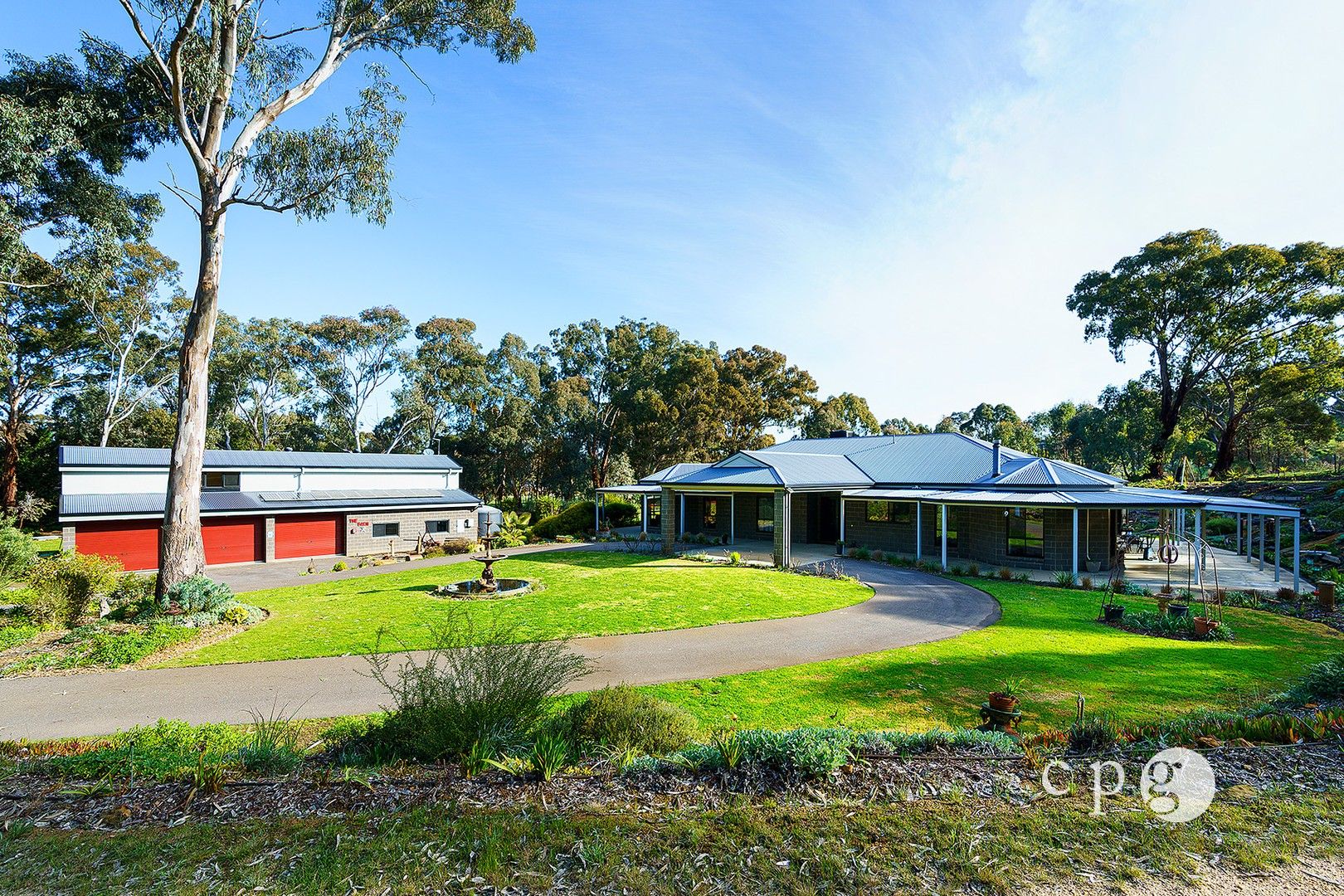 6 bedrooms House in 93 Stephen Street CAMPBELLS CREEK VIC, 3451
