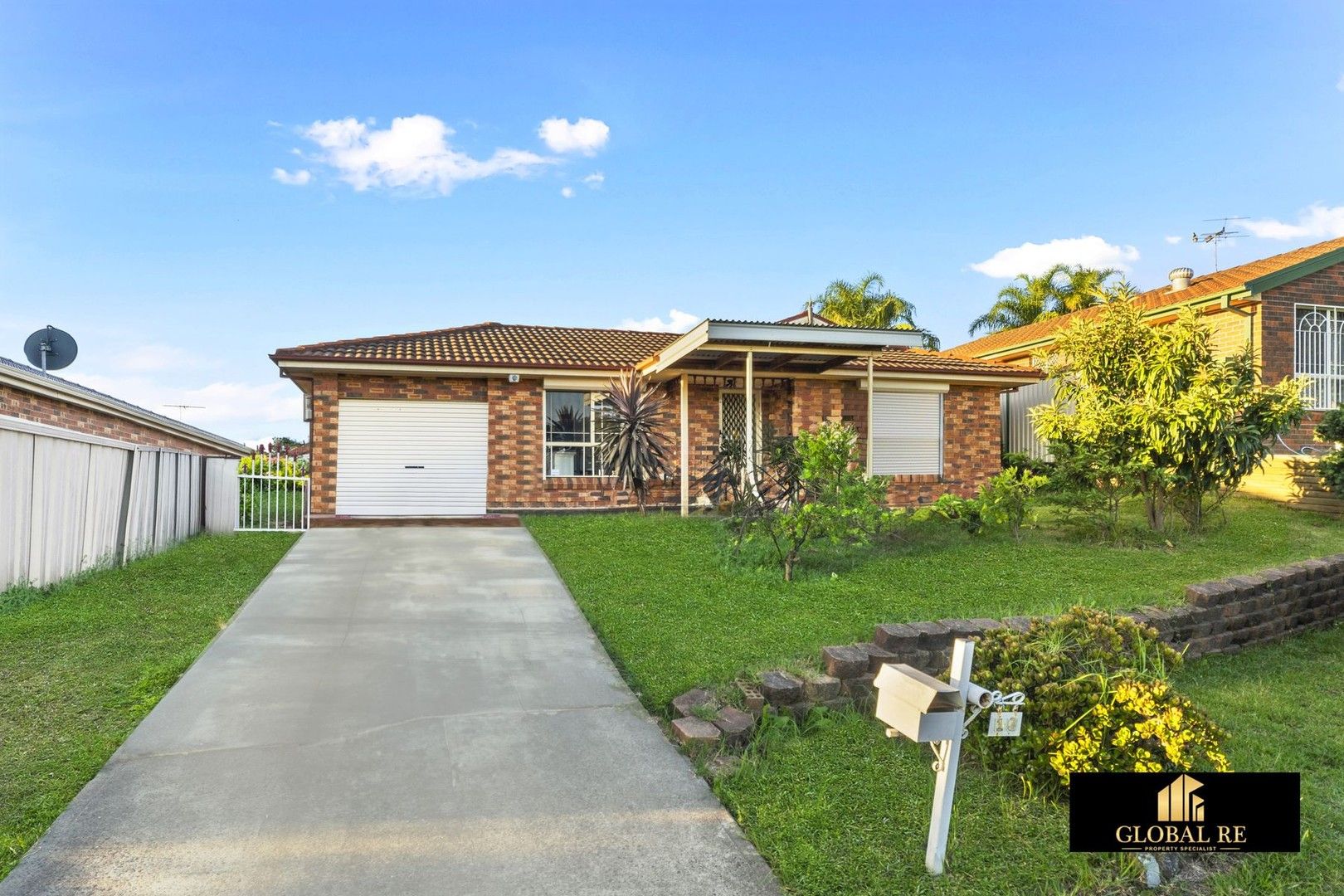 10 Pigeon Close, Hinchinbrook NSW 2168, Image 0