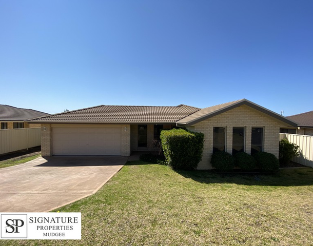 71 White Circle, Mudgee NSW 2850