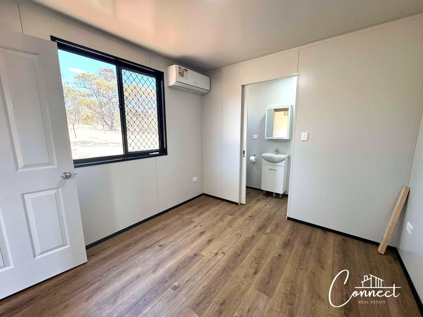 Additional image 8 of A/61 Railway Road, Cold Harbour, York WA 6302