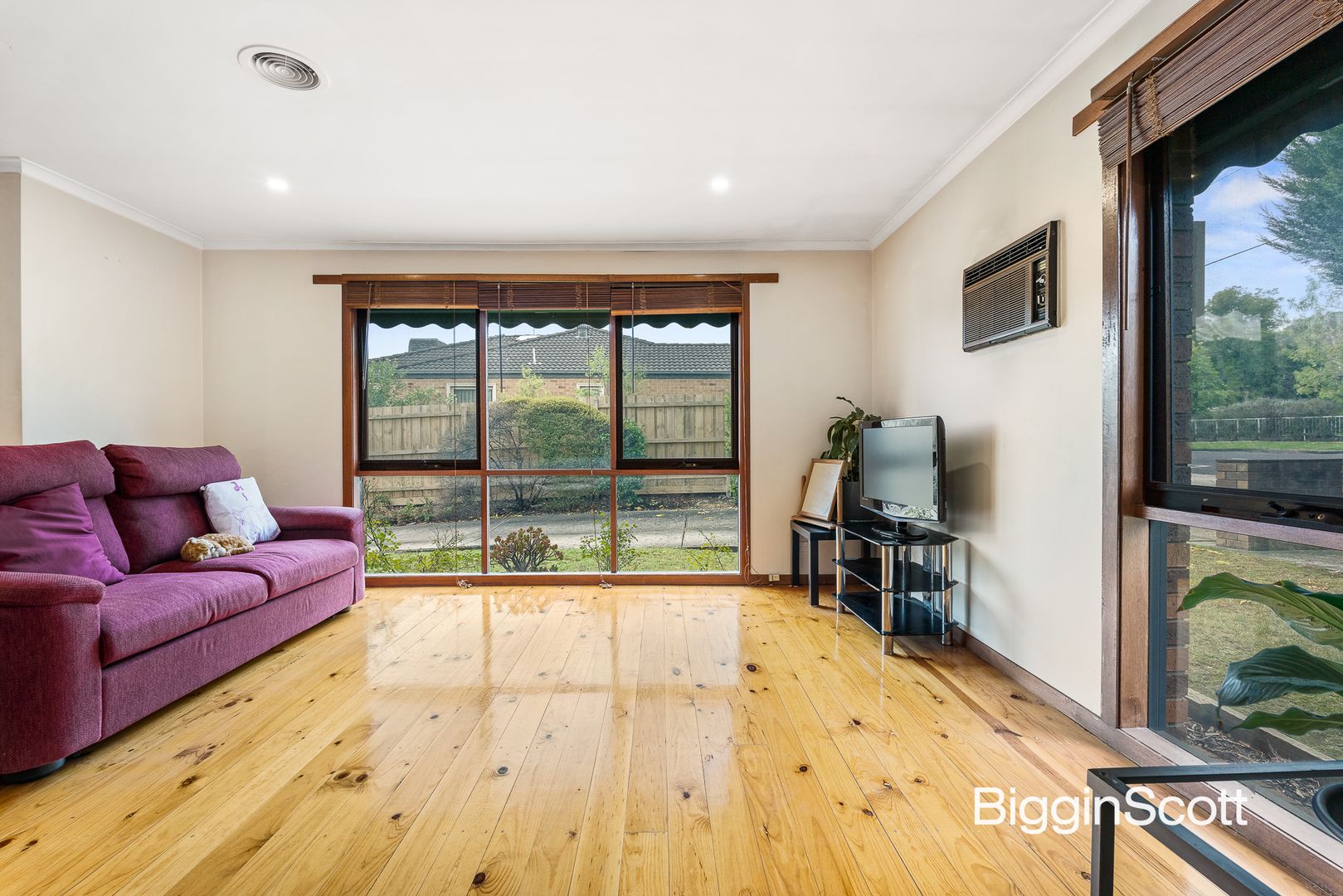 1/16 Mount Pleasant Road, Nunawading VIC 3131, Image 2