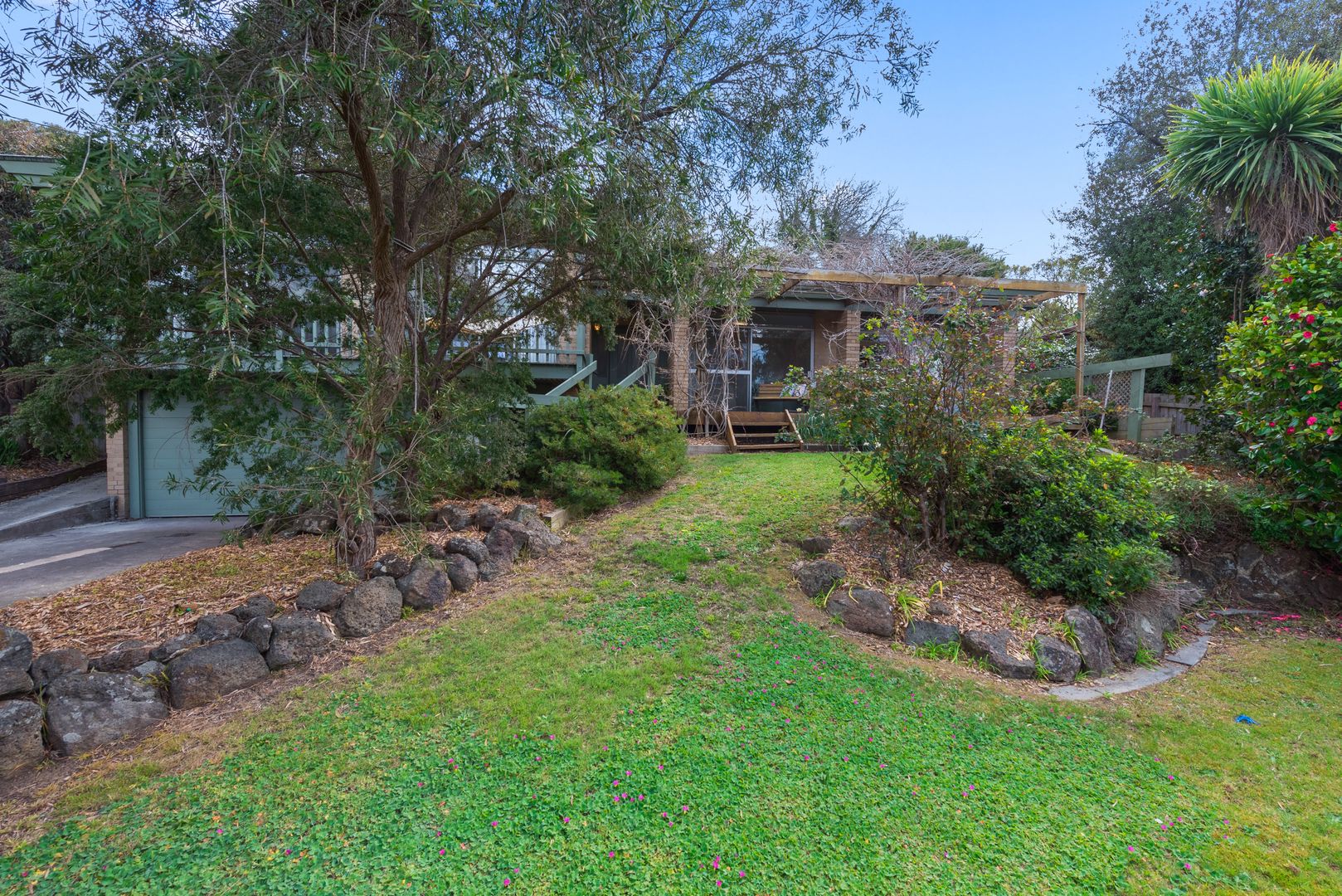 30 Mariana Avenue, Croydon South VIC 3136, Image 1