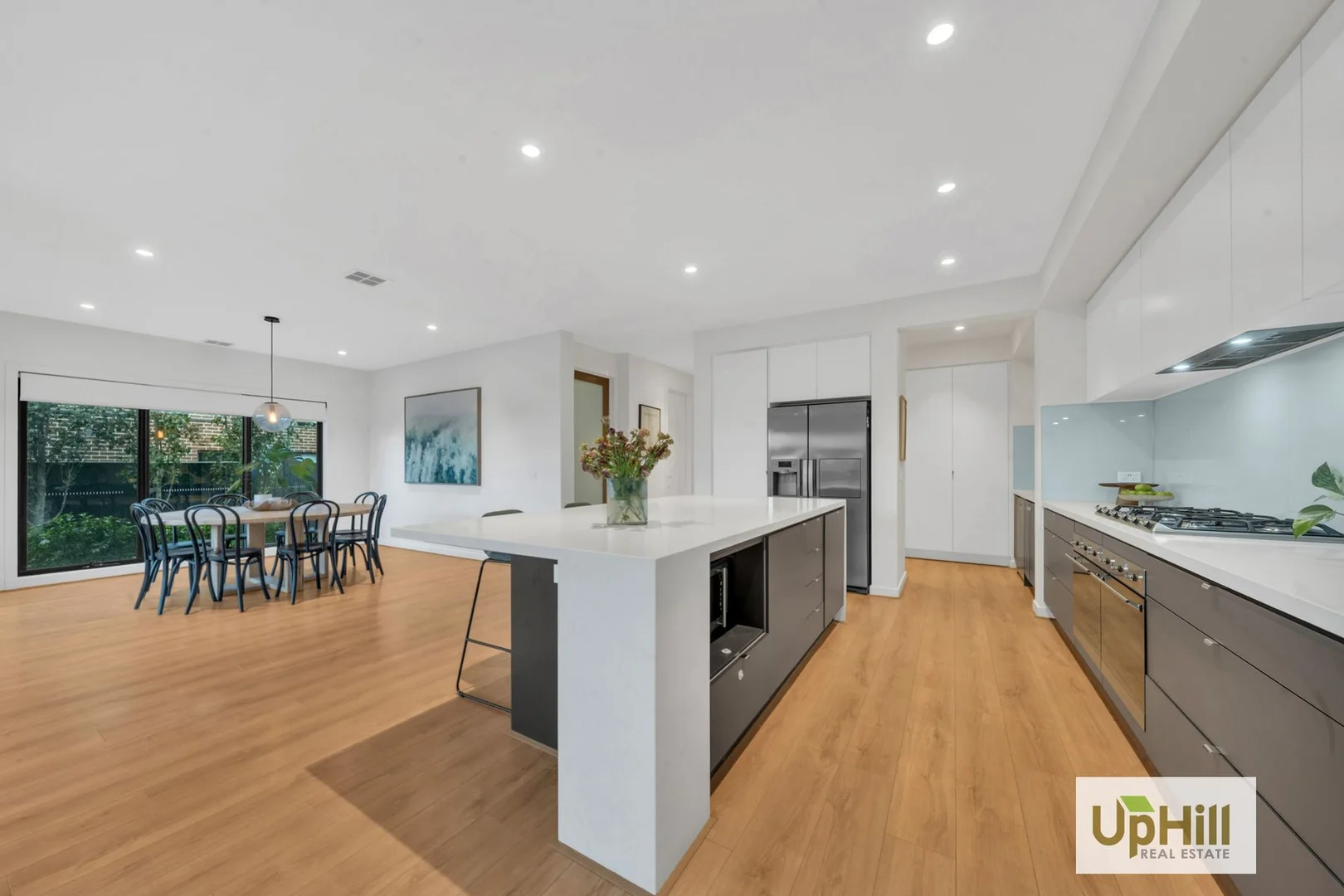 Additional image 16 of 8 Casa Circuit, Clyde North VIC 3978