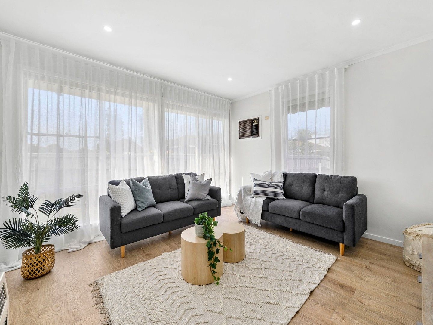 3 bedrooms House in 6 Vega Ct NEWCOMB VIC, 3219