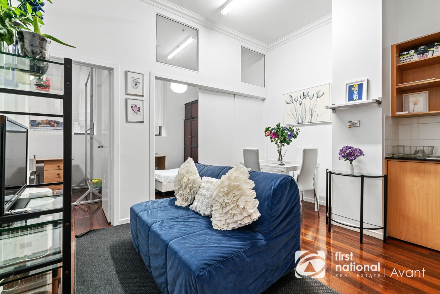2 bedrooms Apartment / Unit / Flat in 203/441 Lonsdale Street MELBOURNE VIC, 3000