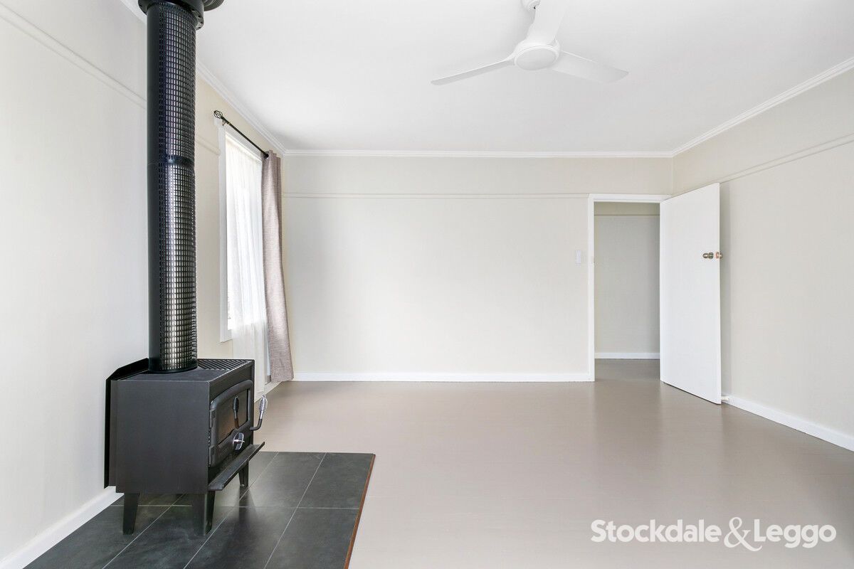 18 Hunt Street, Morwell VIC 3840, Image 2