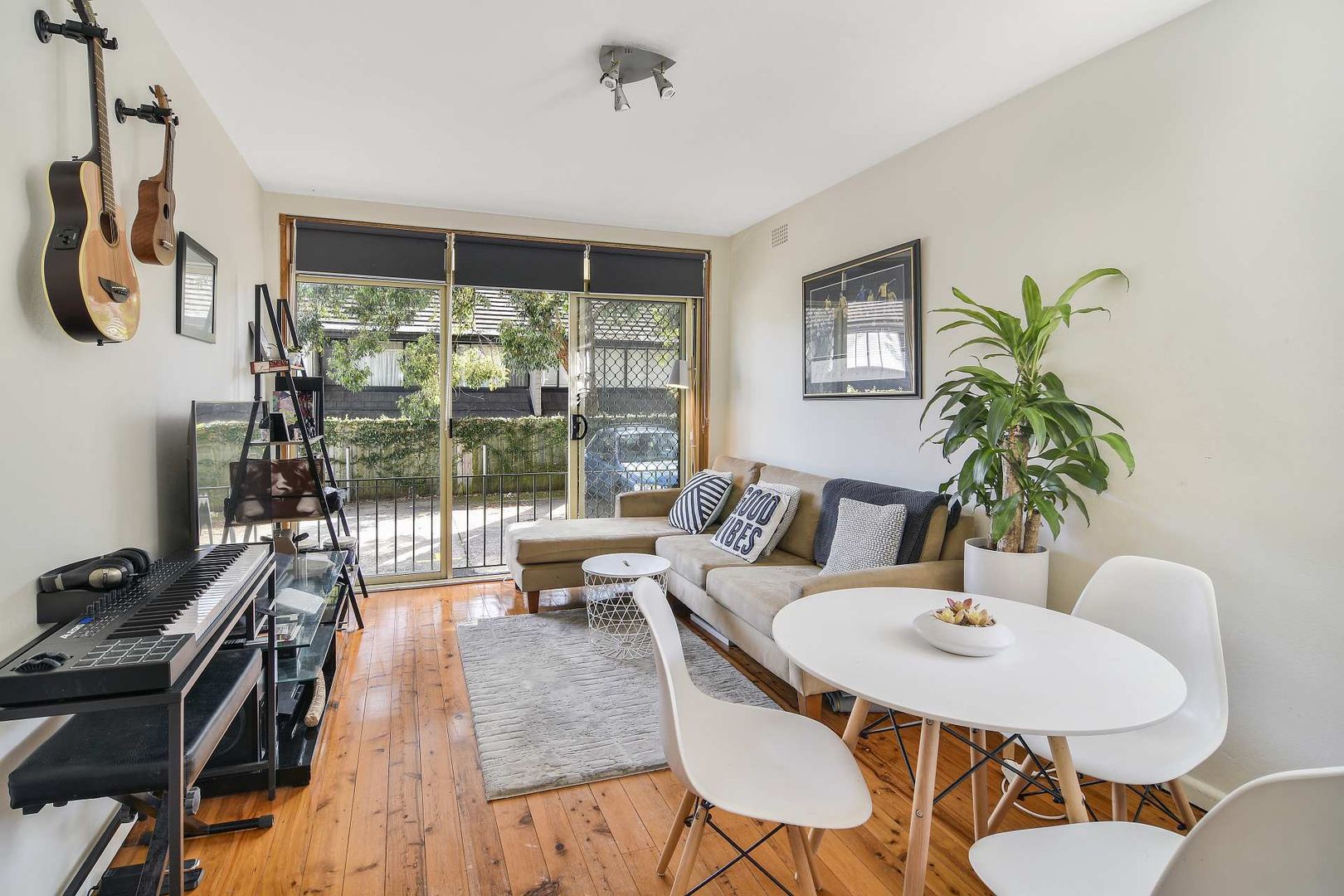 1 bedrooms Apartment / Unit / Flat in 4/18 Byrnes Avenue NEUTRAL BAY NSW, 2089
