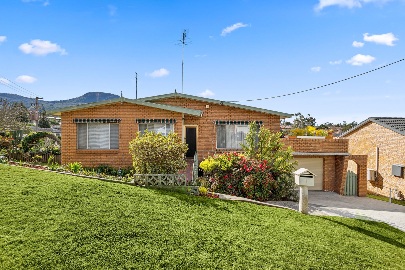 1 Risley Road, Figtree NSW 2525