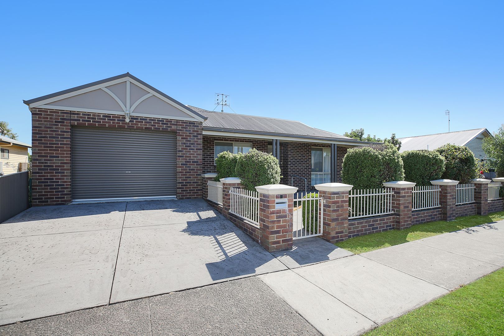 1/24 Parrott Street, Cobden VIC 3266, Image 1