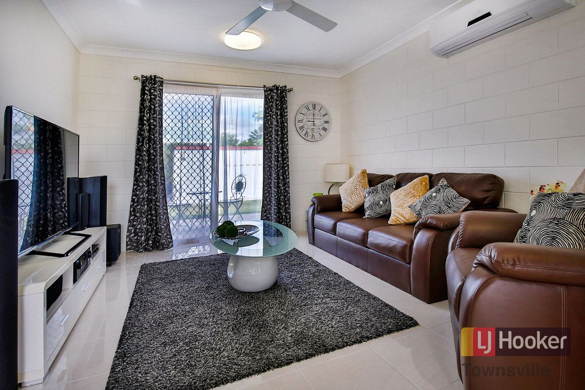 19 Doncaster Way, Mount Louisa QLD 4814, Image 1
