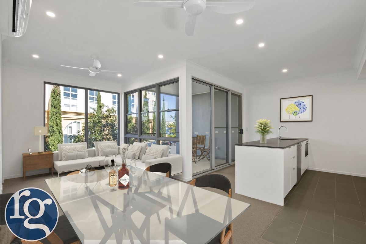 47/2 Town Centre Close, Carrara QLD 4211, Image 0