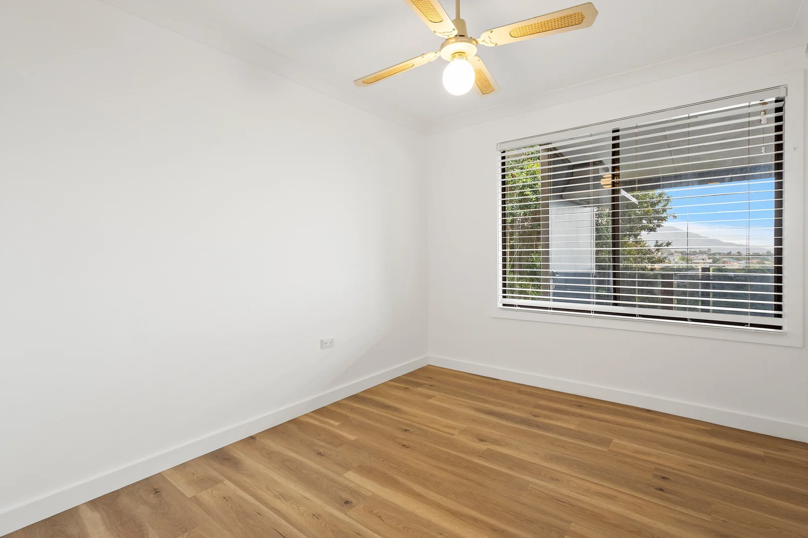 Additional image 3 of 98 Panorama Drive, Farmborough Heights NSW 2526