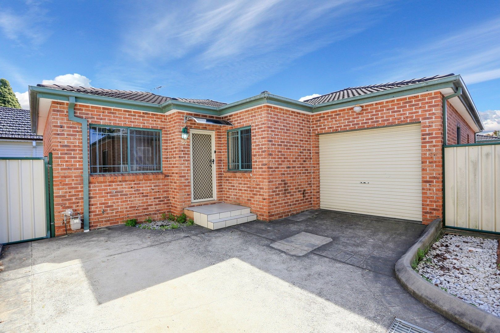 20 Barangaroo Road, Toongabbie NSW 2146, Image 0