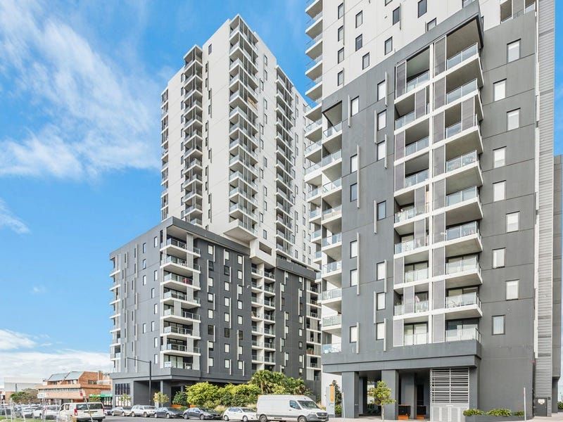 2 bedrooms Apartment / Unit / Flat in 404/10 Norfolk Street LIVERPOOL NSW, 2170