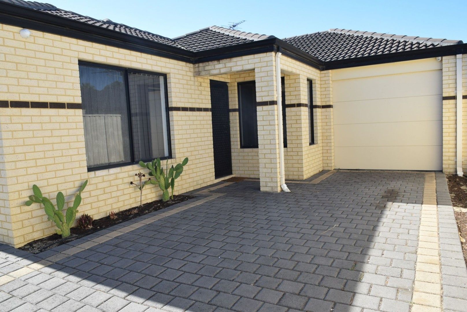 3 bedrooms Apartment / Unit / Flat in 7C Harris Way WESTMINSTER WA, 6061