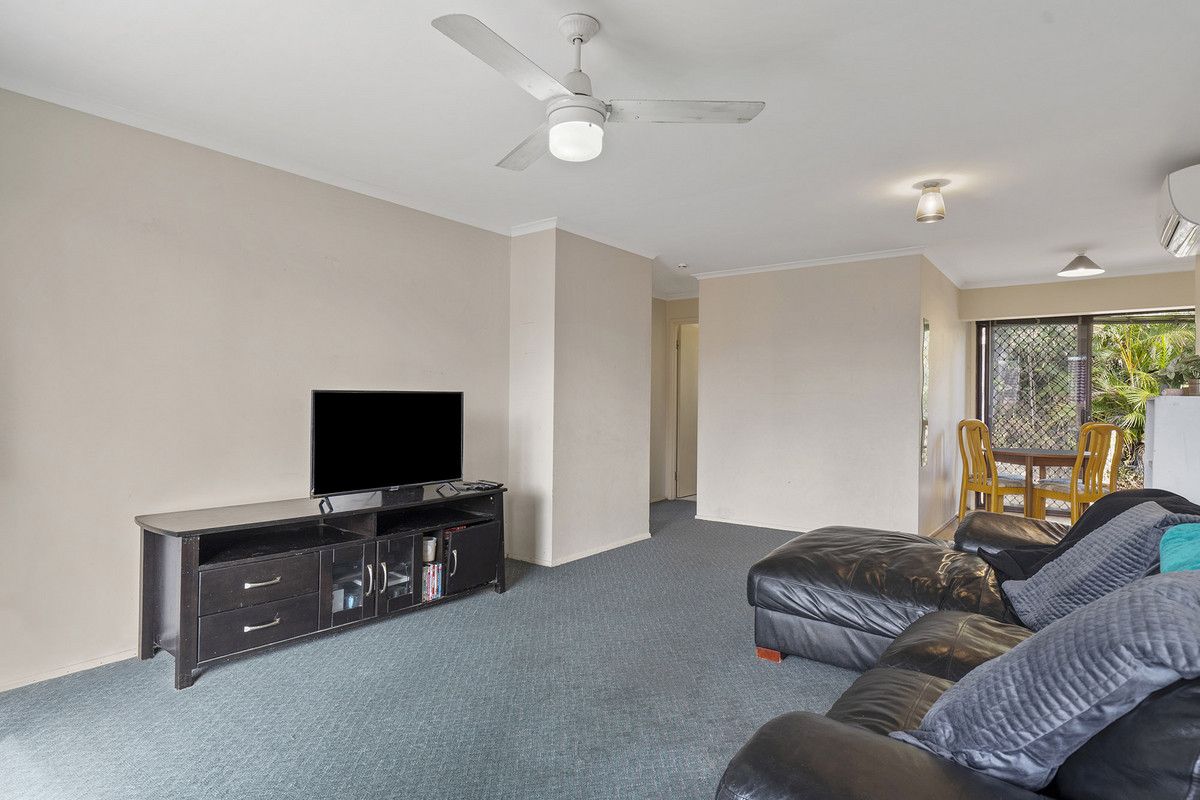 8/24 Cannington Place, Helensvale QLD 4212, Image 2